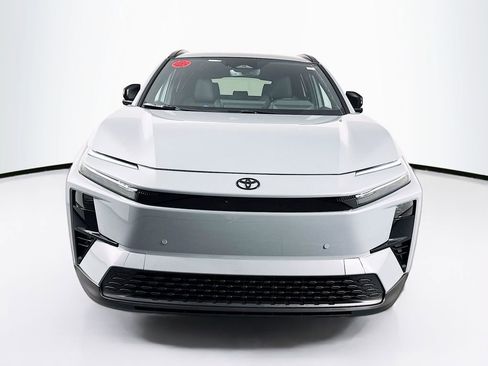 New 2026 Toyota C-HR image 2