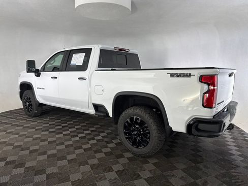 Used 2026 Chevrolet Silverado 2500 LT w/ Trail Boss Package AWD/4WD image 10