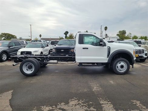 New 2024 Ford F550 4x4 SuperCab Super Duty w/ XL Chrome Package image 4