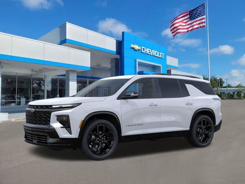 New 2026 Chevrolet Traverse RS image 2