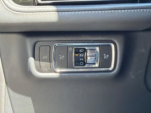 New 2026 Lincoln Aviator AWD image 35