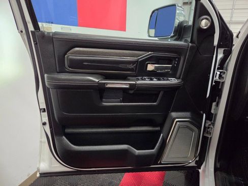 Used 2020 RAM 3500 Limited image 35