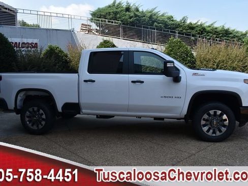 New 2026 Chevrolet Silverado 2500 Custom w/ Custom Value Package AWD/4WD image 11