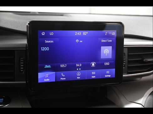 Used 2023 Ford Explorer XLT w/ Equipment Group 202A AWD/4WD image 12