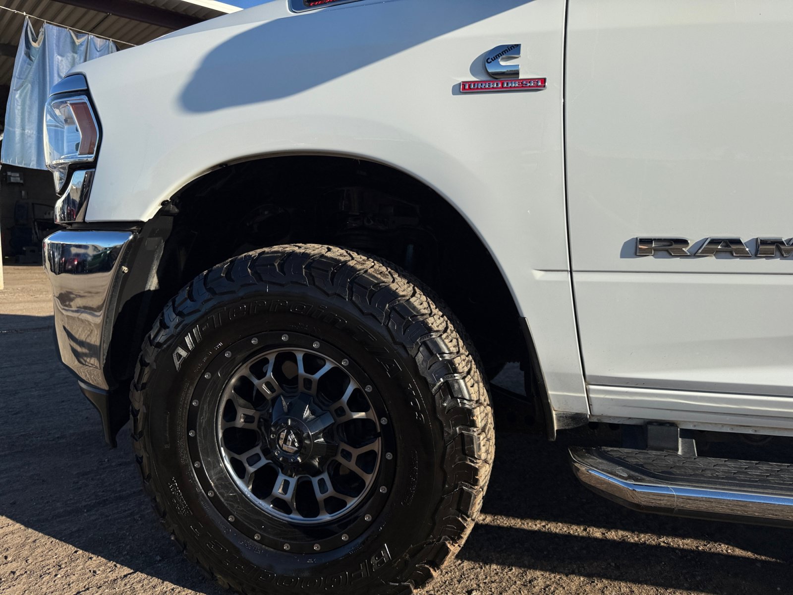 Used 2020 RAM 3500 Tradesman w/ Chrome Appearance Group AWD/4WD image 10