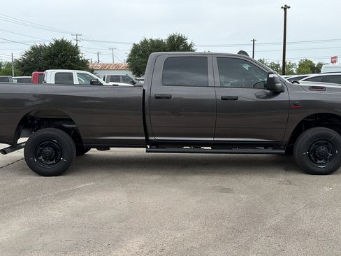 New 2026 RAM 2500 Tradesman AWD/4WD image 3