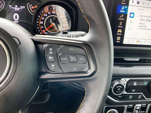 Certified 2024 Jeep Wrangler Unlimited Sport AWD/4WD image 28