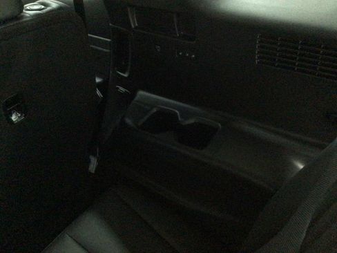 Used 2023 Hyundai Palisade Limited AWD/4WD image 23