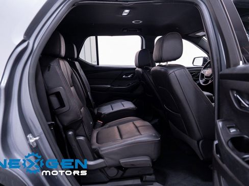 Used 2023 Chevrolet Traverse RS w/ LPO, Floor Liner Package AWD/4WD image 49