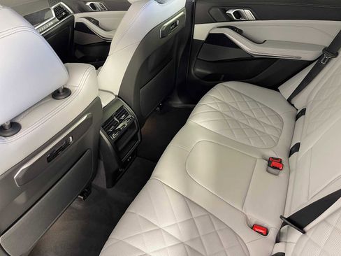 New 2026 BMW X5 xDrive40i w/ M Sport Package image 30