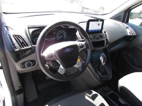 Used 2022 Ford Transit Connect XL image 11