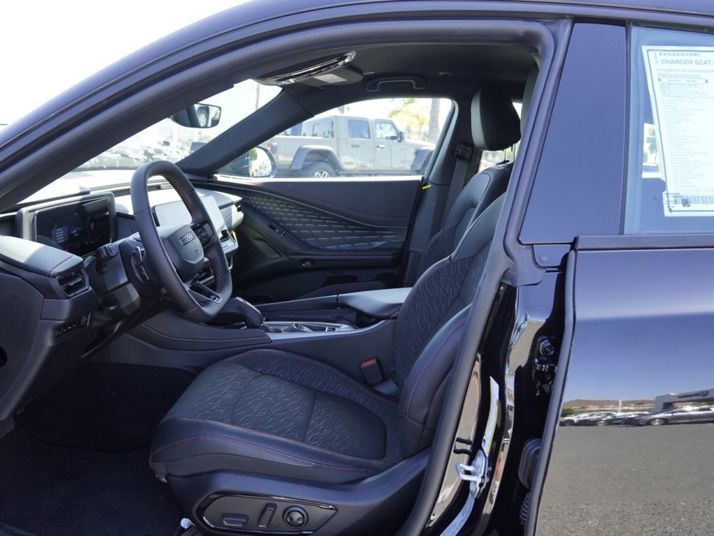 New 2026 Dodge Charger Scat Pack w/ Blacktop Package AWD/4WD image 19