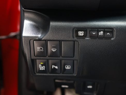 Used 2014 Lexus IS 350 AWD image 47