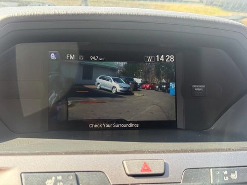 Used 2017 Honda Odyssey EX-L image 18