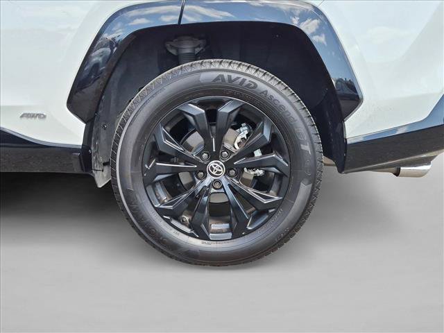 Certified 2022 Toyota RAV4 SE w/ Convenience Package AWD/4WD image 18