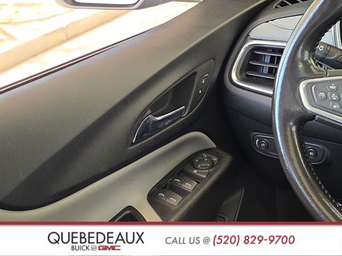 Used 2020 Chevrolet Equinox Premier FWD image 18