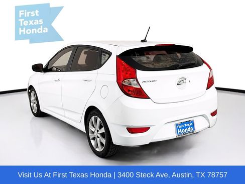 Used 2014 Hyundai Accent SE w/ Option Group 3 image 6