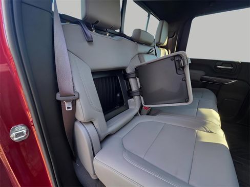 Used 2022 Chevrolet Silverado 2500 LTZ image 10