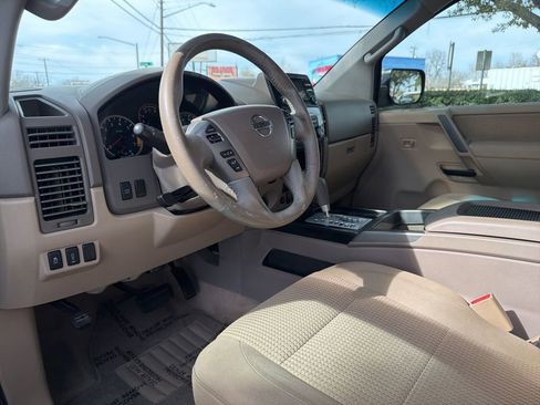 Used 2014 Nissan Titan SV w/ SV Value Truck Package image 13