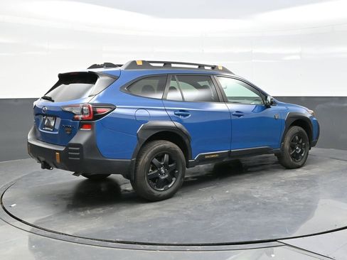 Used 2022 Subaru Outback Wilderness w/ Wilderness Package image 7