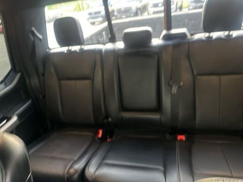 Used 2019 Ford F150 Lariat w/ Equipment Group 502A Luxury image 19