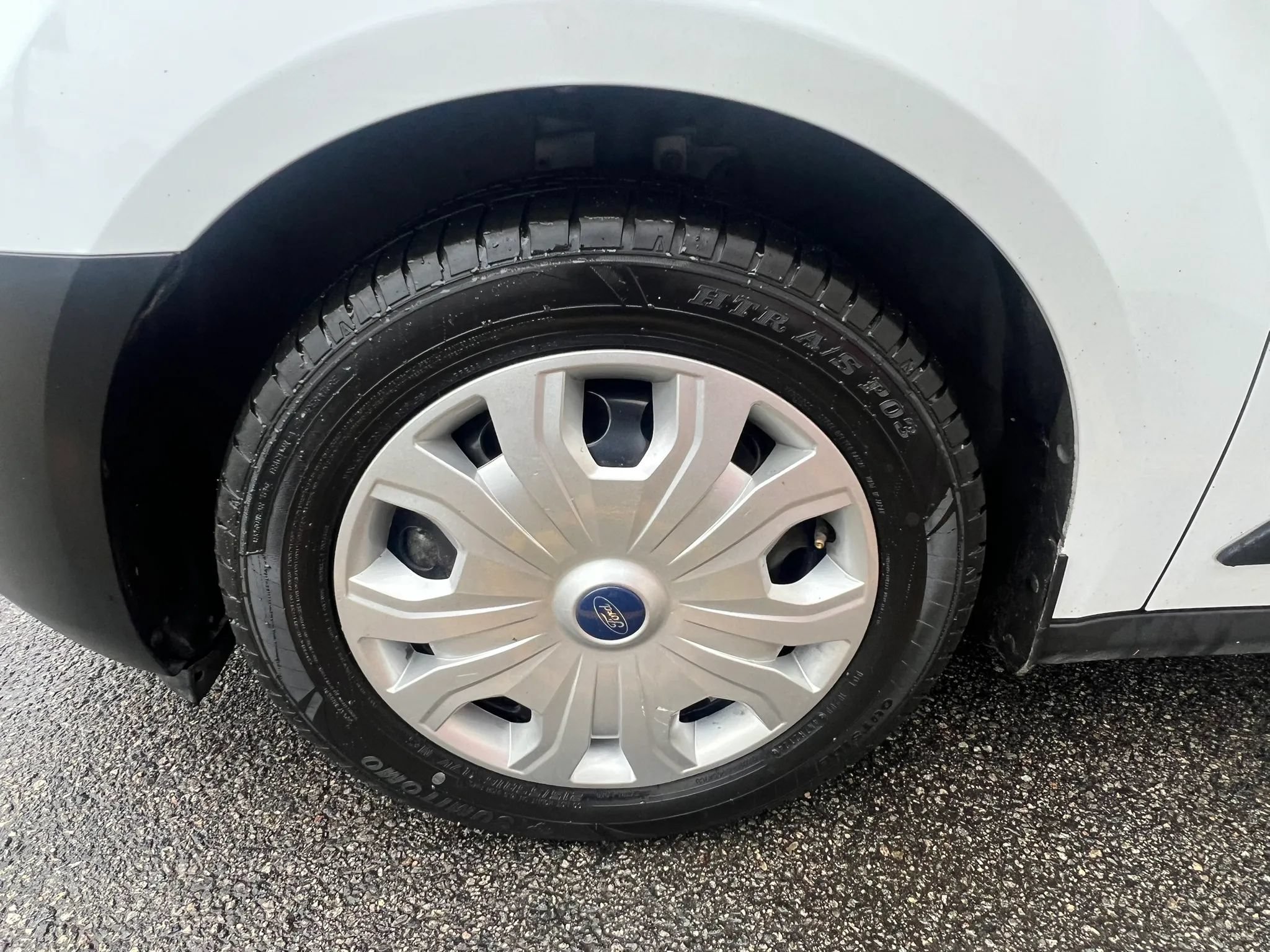 Used 2021 Ford Transit Connect XL FWD image 13