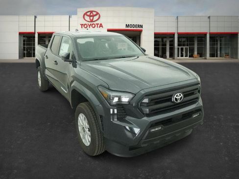 New 2026 Toyota Tacoma SR5 image 32