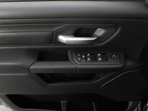 New 2026 RAM 1500 Express AWD/4WD image 13