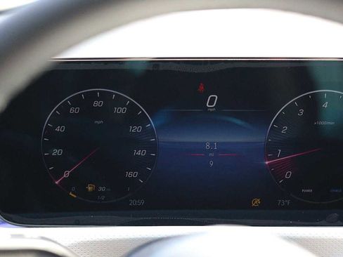 Used 2025 Mercedes-Benz CLA 250 4MATIC image 21