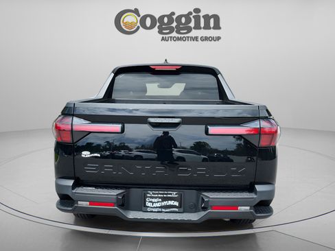 Certified 2024 Hyundai Santa Cruz SEL FWD image 4