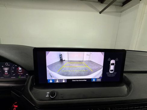 Used 2024 Honda Accord Touring image 15