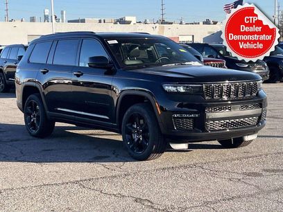 New 2025 Jeep Grand Cherokee L Limited w/ Black Appearance Package