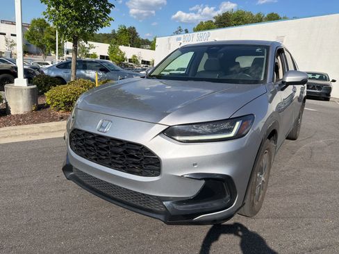 Used 2023 Honda HR-V EX-L image 1