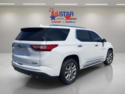 Used 2019 Chevrolet Traverse Premier w/ Driver Confidence II Package FWD image 7