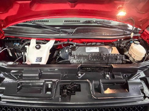 Used 2022 Chevrolet Express 2500 w/ Driver Convenience Package image 37