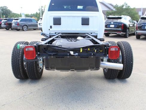 New 2026 RAM 4500 Tradesman w/ Chrome Appearance Group AWD/4WD image 5