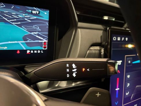 Used 2026 GMC Terrain Elevation w/ Elevation Premium Package image 33