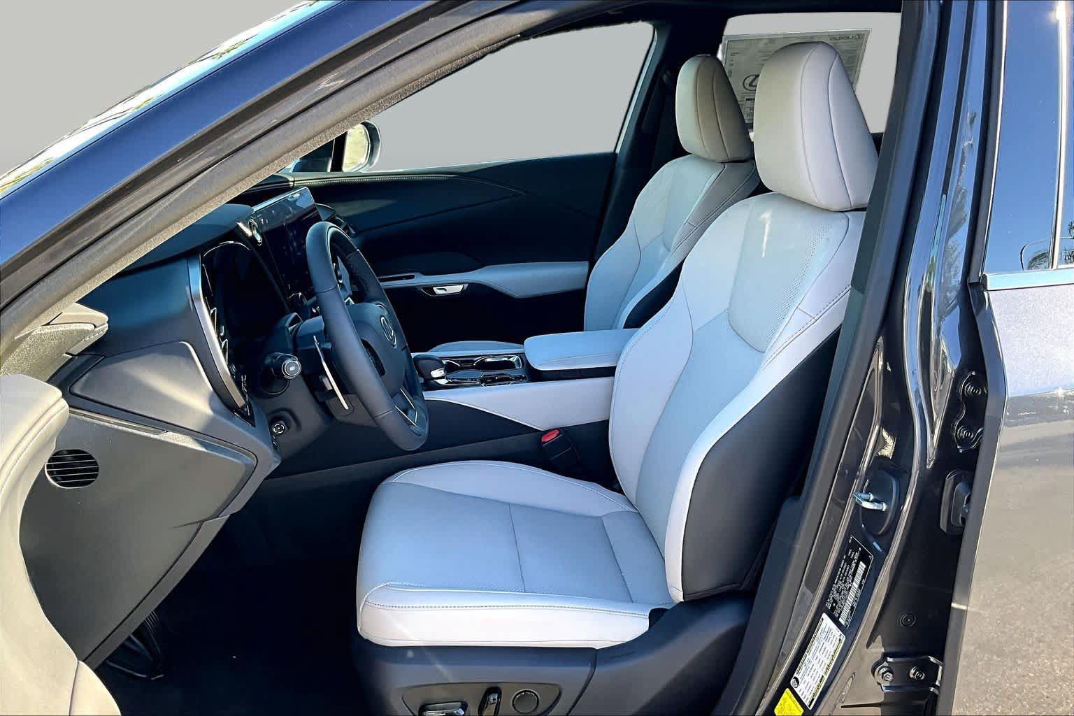 New 2026 Lexus RX 350 Premium w/ Convenience Package FWD image 18