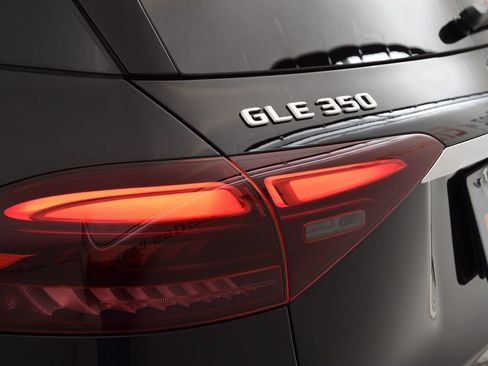 Certified 2026 Mercedes-Benz GLE 350 4MATIC image 13