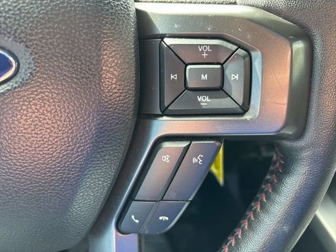 Used 2019 Ford F150 XLT w/ Equipment Group 302A Luxury AWD/4WD image 23