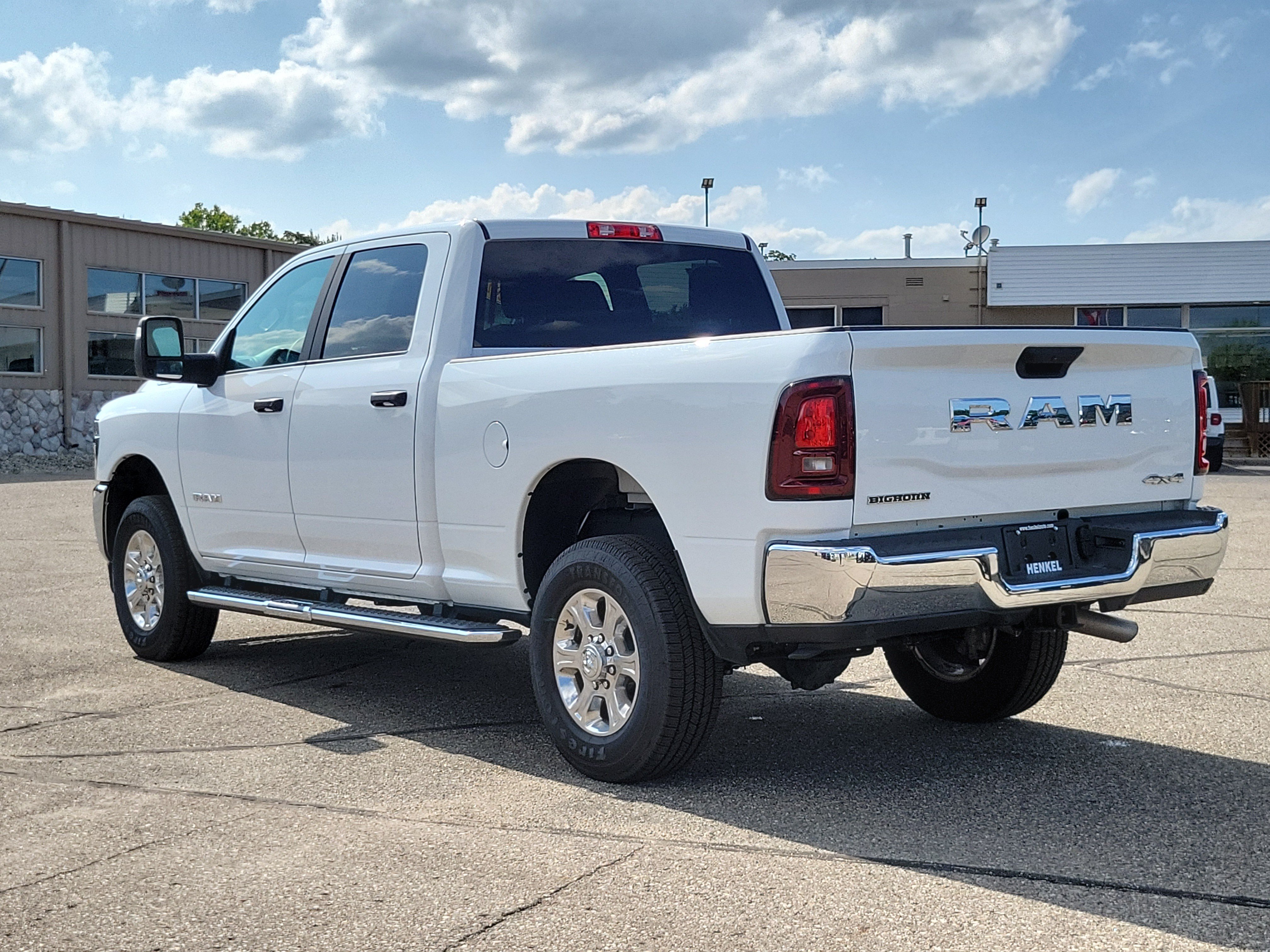 Used 2026 RAM 2500 Big Horn AWD/4WD image 3