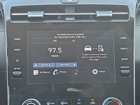 Used 2023 Hyundai Tucson SEL FWD image 22
