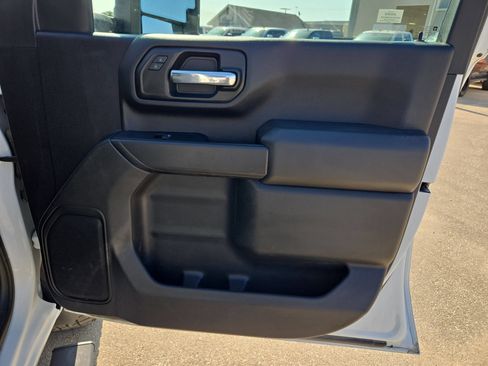 Used 2022 Chevrolet Silverado 2500 Custom w/ Custom Value Package RWD image 28