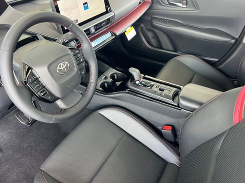 New 2026 Toyota Prius Plug-In Hybrid image 12