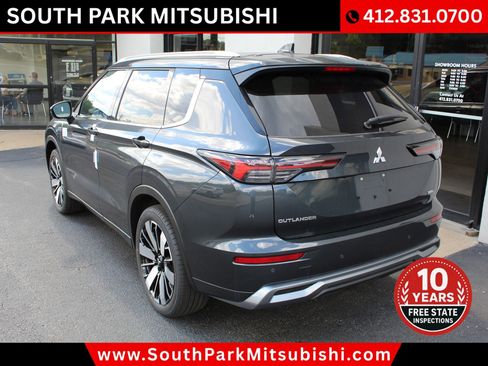 New 2025 Mitsubishi Outlander SEL image 7