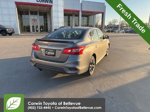 Used 2017 Nissan Sentra SR image 3