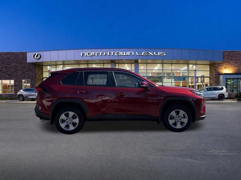 Used 2025 Toyota RAV4 XLE w/ Convenience Package AWD/4WD image 23