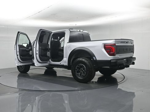 Certified 2025 Ford F150 Raptor w/ Equipment Group 803A Raptor R AWD/4WD image 40