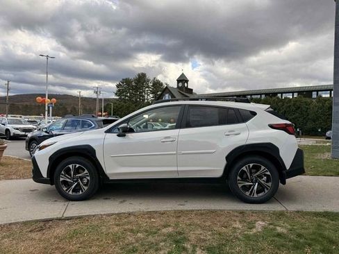 New 2025 Subaru Crosstrek 2.5i Premium image 9