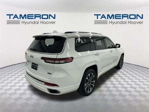 Used 2021 Jeep Grand Cherokee L Overland w/ Advanced Protech Group III image 5